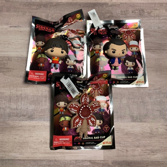 Stranger Things Series 1 Blind Bag Figural Key Chain Bundle - Picture 3 of 4